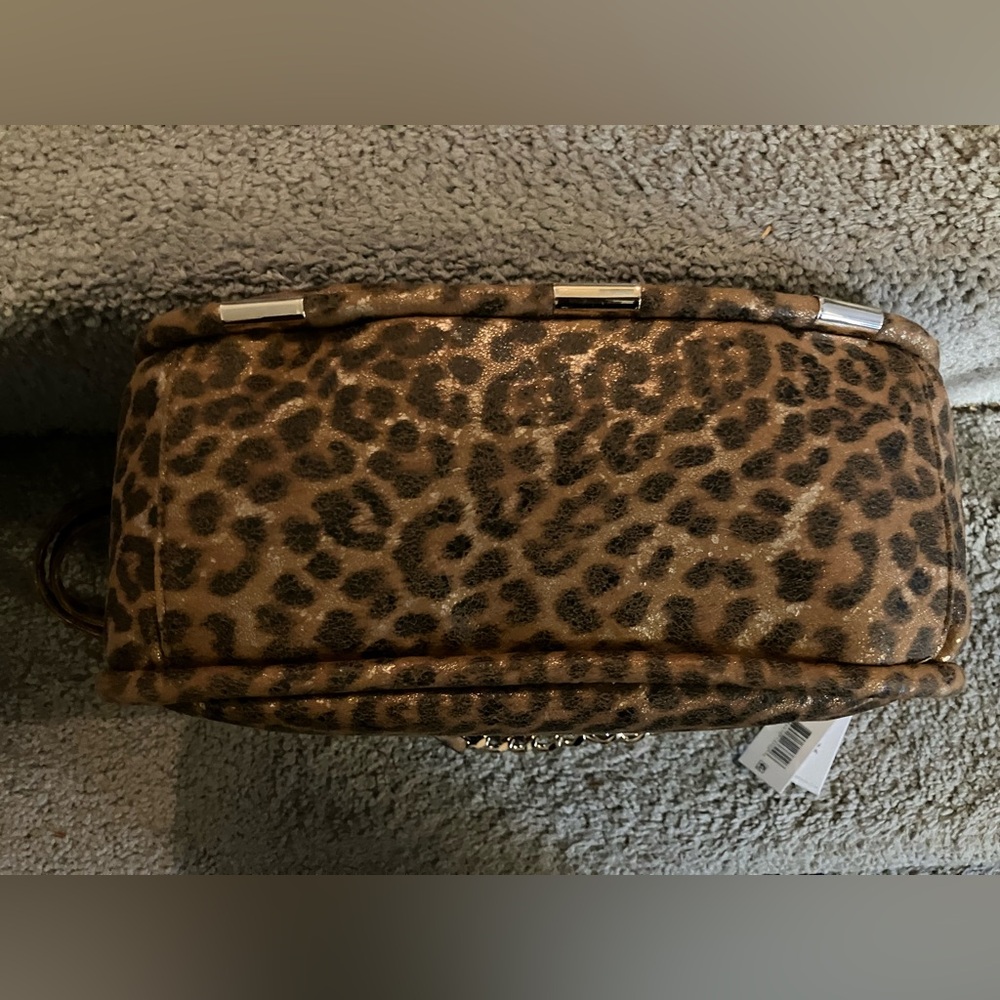 Jessica Simpson Leopard Print Crossbody Bag in Brown and Black - Picture 10 of 12